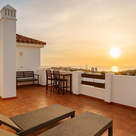 Penthouse Sea View - Valle Romano Golf 에스테포나 외부 사진