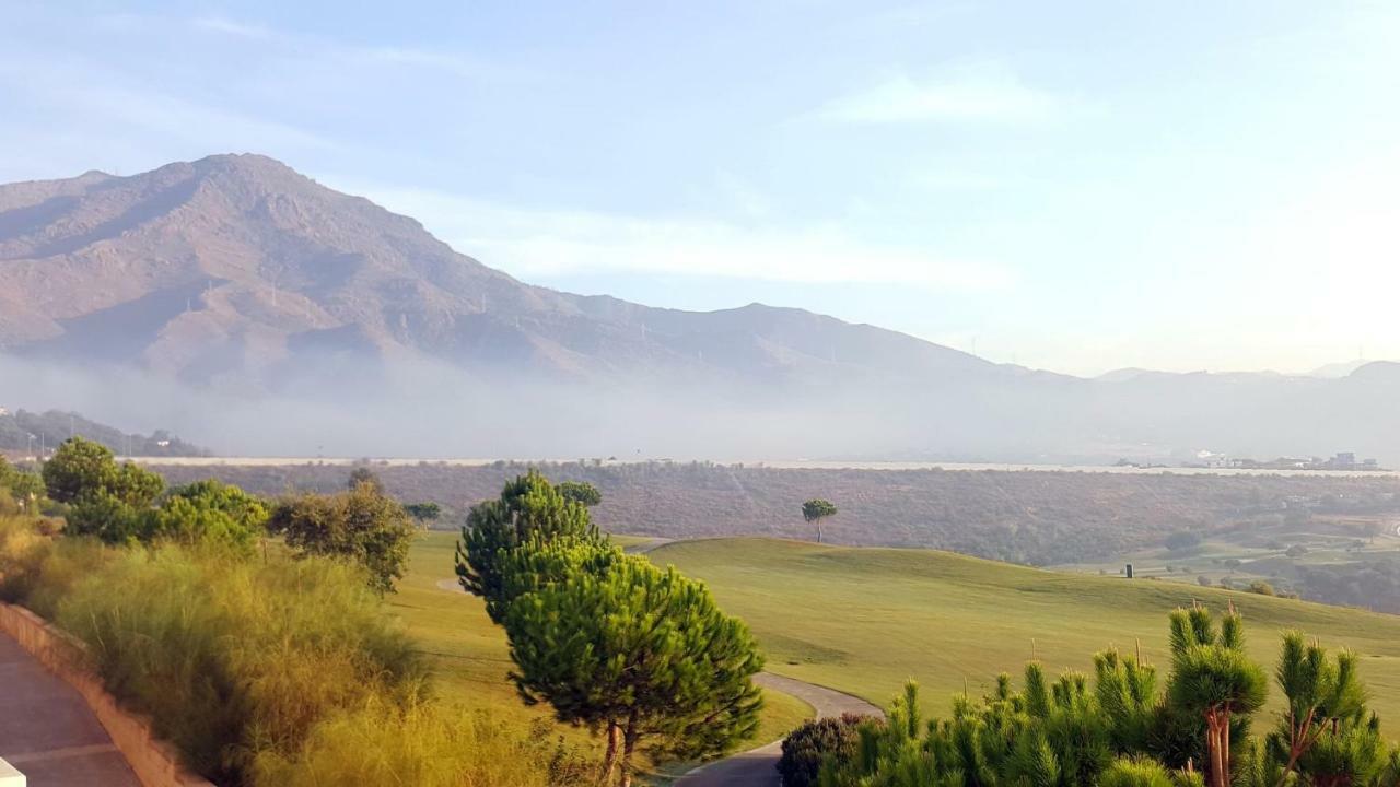 Penthouse Sea View - Valle Romano Golf 에스테포나 외부 사진