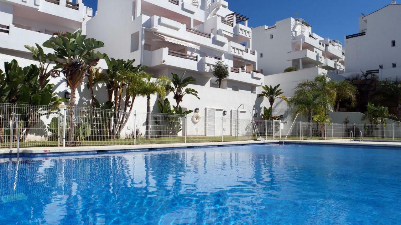 Penthouse Sea View - Valle Romano Golf 에스테포나 외부 사진