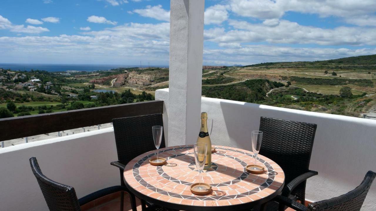 Penthouse Sea View - Valle Romano Golf 에스테포나 외부 사진